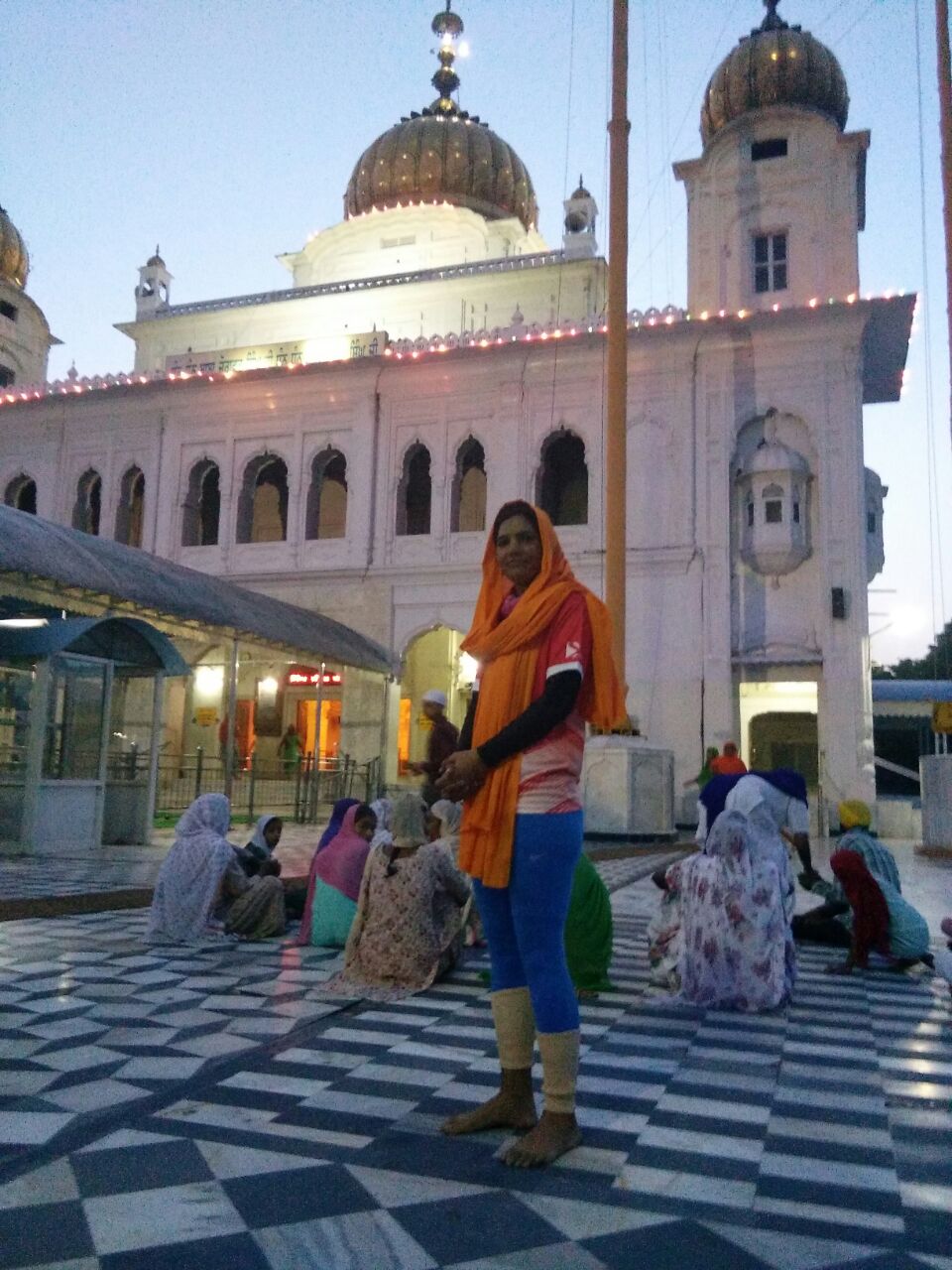 Sunita Singh Choken Sunita at Gurudwara Fatehgarh Sahib